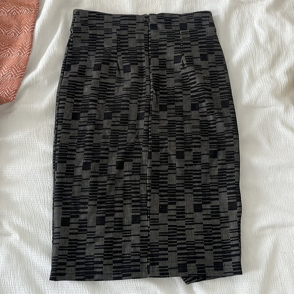 Maeve Black Pencil Skirt - Picture 3 of 3